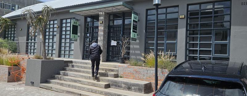 To Let commercial Property for Rent in Salt River Western Cape